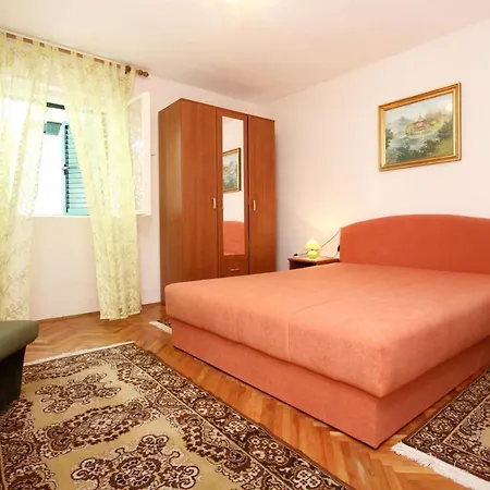 Apartamento With Parking Space Orebic, Peljesac - 10090 *