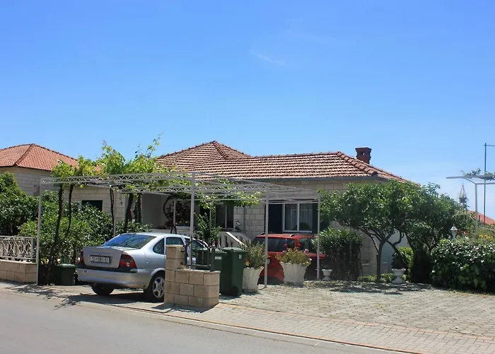 With Parking Space Orebic, Peljesac - 10090 *