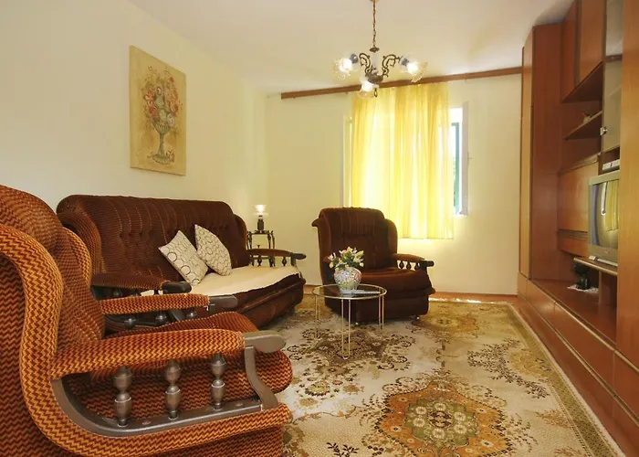 With Parking Space Orebic, Peljesac - 10090 Апартаменты Оребич