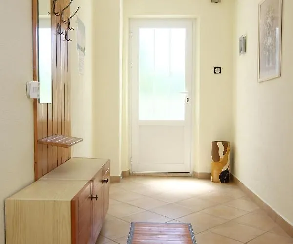 Апартаменты With Parking Space Orebic, Peljesac - 10090 Оребич