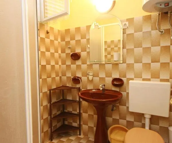 With Parking Space Orebic, Peljesac - 10090 오레비츠