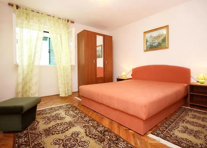 Apartament With Parking Space Orebic, Peljesac - 10090 *